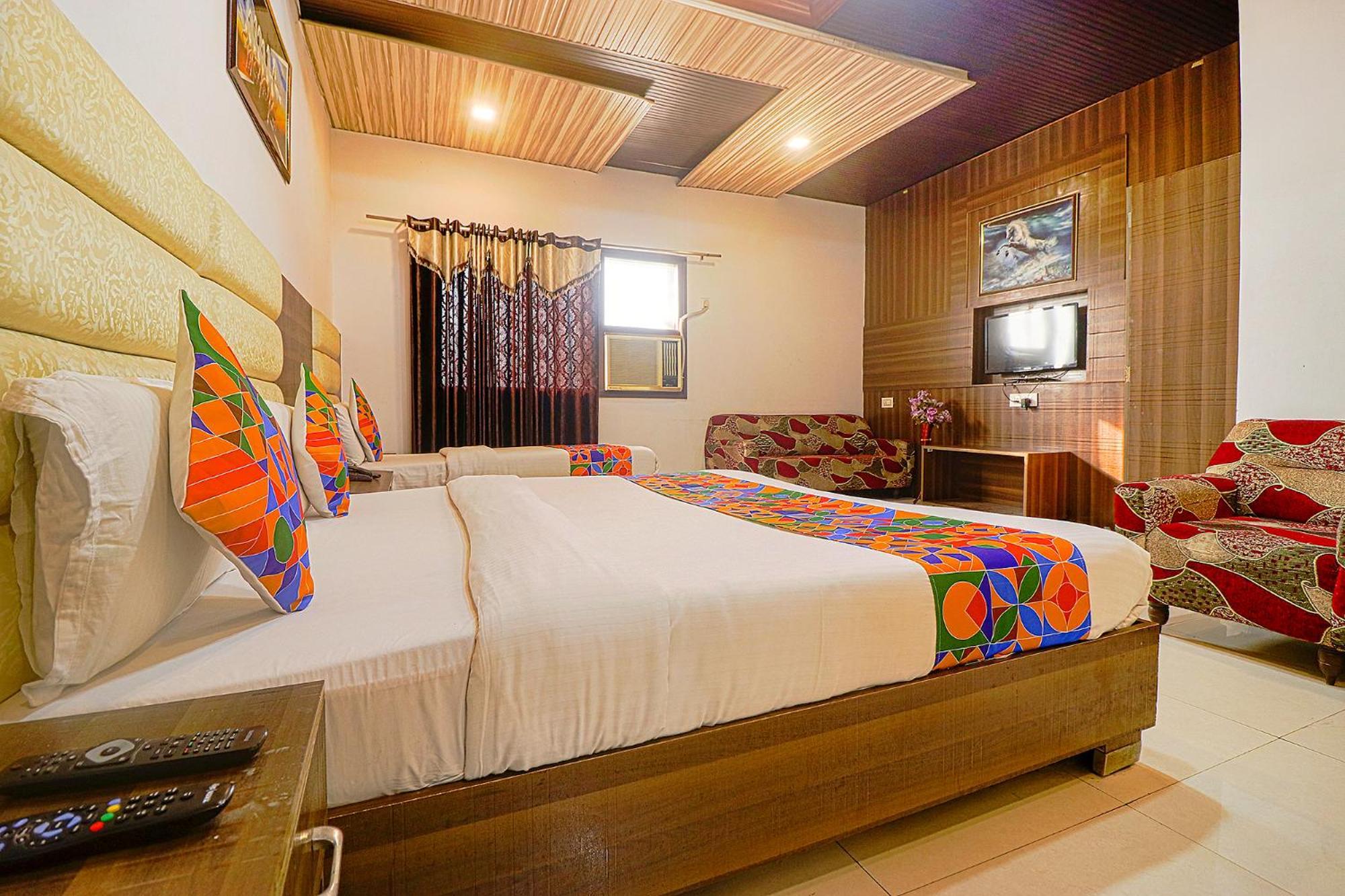 Fabhotel Star Metro Inn อัมริตสา ภายนอก รูปภาพ